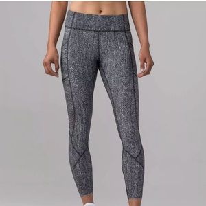 NWT Lululemon Stuff Tight II